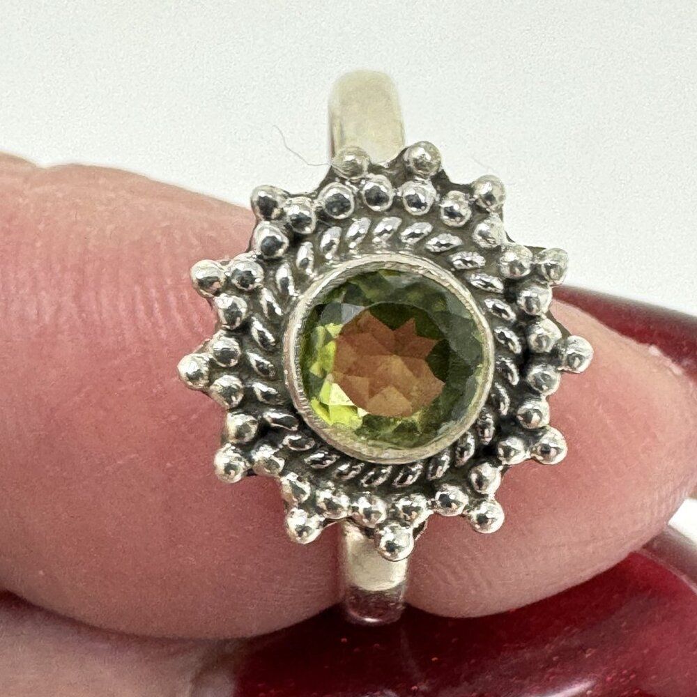 Sterling Silver Ring with Round Cut Peridot Gemstone